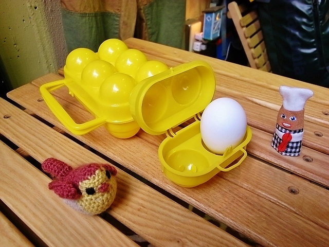 Coghlan's　Egg Holder