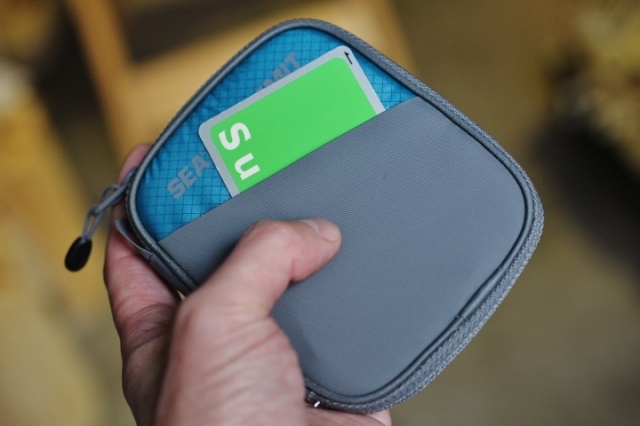 Sea to Summit TravellingLight™ RFID Travel Wallets SMALL