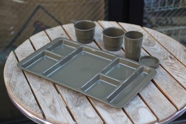 Camper Tray & Cups