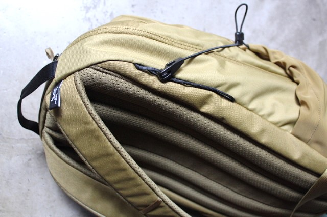 Arc'teryx MANTIS 16