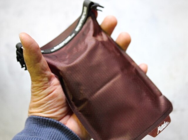 Matador FlatPak Soap Bar Case