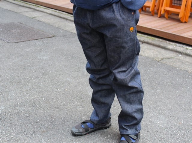 QUIET SPORT Do Pants Denim