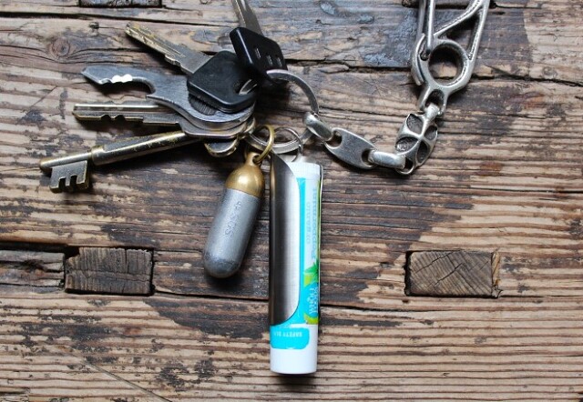 Tallac House　Lip Balm Holder