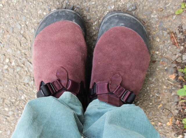 BEDROCK SANDALS Mountain Clog Suede Leather