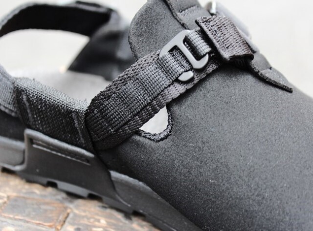 BEDROCK SANDALS Mountain Clog Synthetic Suede/Obsidian Black