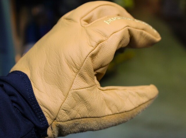 Black Diamond　Tour Gloves