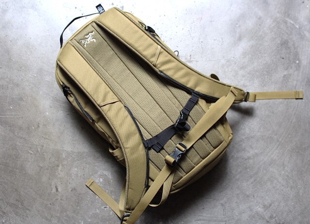 Arc'teryx MANTIS 16