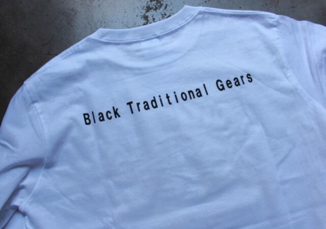 BLACK TRADITIONAL GEARS Long Sleeve Tee