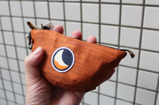 Ticket To The Moon SLING BAG プレミアム