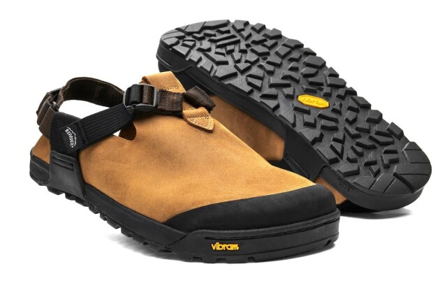 BEDROCK SANDALS Mountain Clog Nubuck Leather