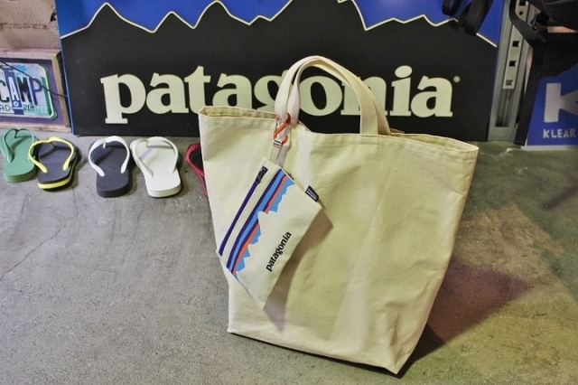 PATAGONIA Zippered Pouch