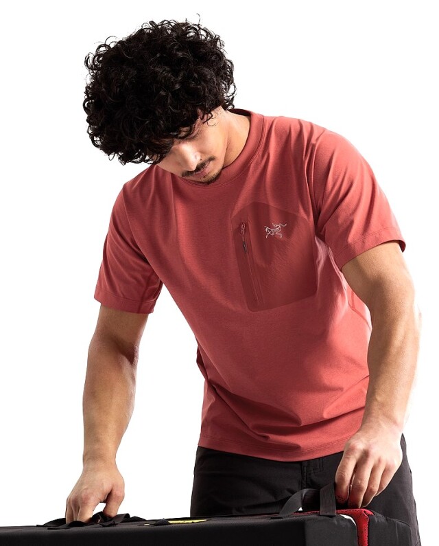 Arc'teryx Konseal Pocket SS